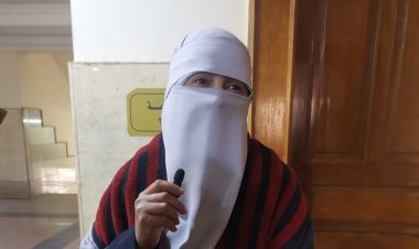 «أنا جاية أقول كلمة حق».. وصول طليقة «عنتيل مدينة نصر» إلى جنايات القاهرة