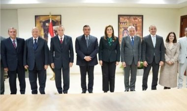 «السعيد وآمنة» يوقعان القرار المشترك الخاص ببرامج التنمية المحلية المطورة