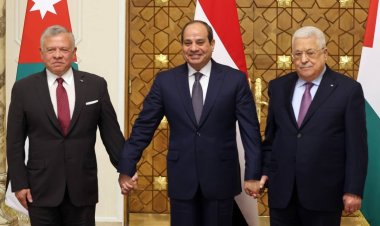 قمة ثلاثية مصرية أردنية فلسطينية بمدينة العقبة