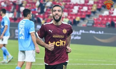 الأهلي يقرر عرض القندوسي للبيع