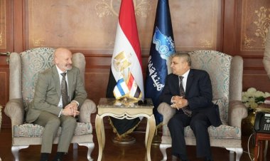 هيئة قناة السويس تبحث مع فنلندا التعاون في التكنولوجيا البحرية