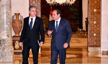 الرئيس يبحث مع وزير الخارجية الأمريكي تطورات الأوضاع في غزة