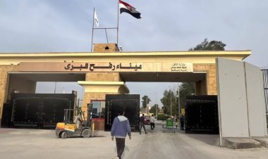 عاجل| مصر تنفي بشكل قاطع تحصيل رسوم إضافية بمعبر رفح