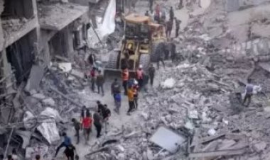 القاهرة الإخبارية: معارك قوية بين فصائل المقاومة والاحتلال بمخيم المغازي وسط غزة