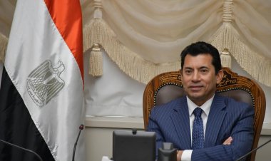 وزير الرياضة يطمئن على بعثة النادي الأهلي في الكونغو 