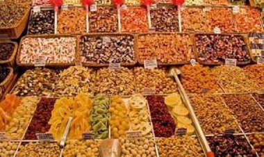 "حلّو ياحلّو عايزينها بالمصري".. برلماني عن استيراد ياميش وفوانيس رمضان: "يضر بالاقتصاد"