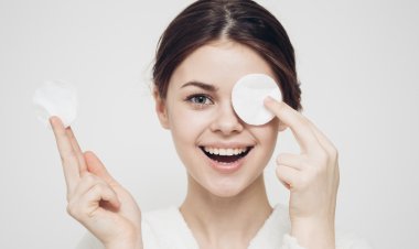 باليمون والتفاح حافظي على بشرتك.. وصفات طبيعية لبشرة نقية