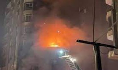 نشوب حريق فى عقار من 3 طوابق في مصر القديمة