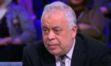 أشرف زكي: لم أطرد الفنانة عنبر من النقابة وحريص على خدمة الفنانين