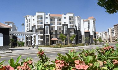 مدبولي يوجه بسرعة تسليم الوحدات السكنية للموظفين المنتقلين للعاصمة الإدارية