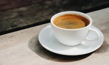 فرق الكافيين في مشروبات الطاقة.. تأثير سريع وتحذيرات صحية من جامعة بون