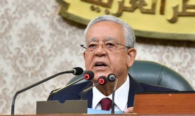 رئيس النواب محتدًا لوزير العدل: هل قرأت الدستور؟