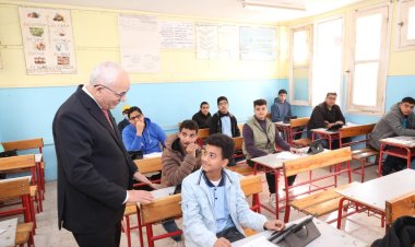 وزير التعليم يتابع امتحانات الصف الأول الثانوى بالقاهرة