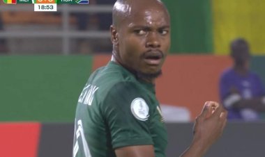 بيرسي تاو يهدر ركلة جزاء أمام مالي في أمم أفريقيا