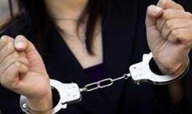 القبض على سيدة خطفت طليقها بمساعدة والدتها وأجبرته على توقيع إيصالات أمانة بالوراق 