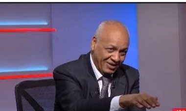 مصطفى بكري: إيرادات كبيرة للدولار  أبريل المقبل