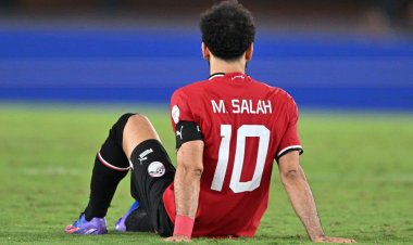 إصابة محمد صلاح بشد في العضلة الخلفية ويغيب مباراتين في أمم أفريقيا