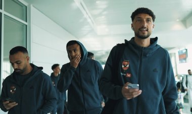 بعثة الأهلي تصل الإمارات لبدء معسكر الإعداد