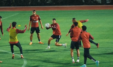 تفاصيل مران الأهلي الأول في الإمارات