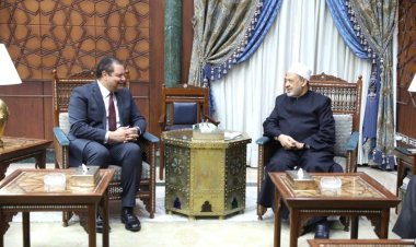 أحمد طه: التأمين الصحي الشامل يجمع كل قطاعات مقدمي الرعاية الصحية بالوطن