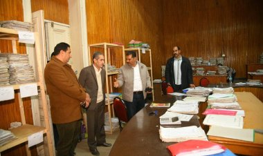 محافظ الغربية يتابع انتظام العمل بمجلس مدينة طنطا ومصنع تدوير القمامة بدفرة