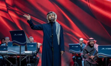 فؤاد عبدالواحد وجمهور أبها يشعلان أجواء مسرح جامعة الملك خالد