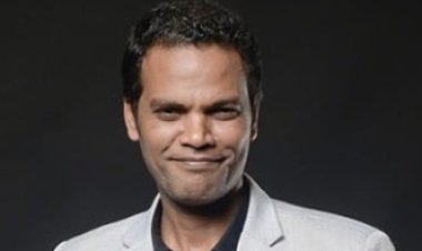 «وداع الكبار».. إيهاب مصطفى يكشف تفاصيل الأيام الأخيرة في حياة المبدعين