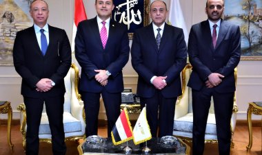 وزير الطيران المدنى يستقبل سفير قطر لتعزيز آليات التعاون المشترك