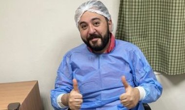 عمرو عبد العزيز عن تعرضه لوعكة صحية:  الحمدلله عدت على خير وبقيت كويس