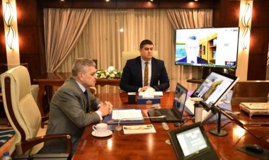 قناة السويس: الملاحة منتظمة ولم تتأثر  بالأوضاع الراهنة في البحر الأحمر