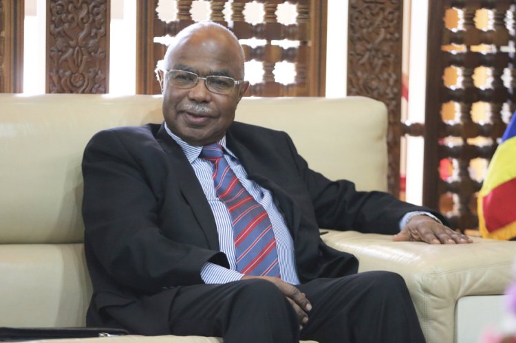 أمين «التعاون الإسلامي» يلتقي المندوب الدائم الجديد لجمهورية بنين