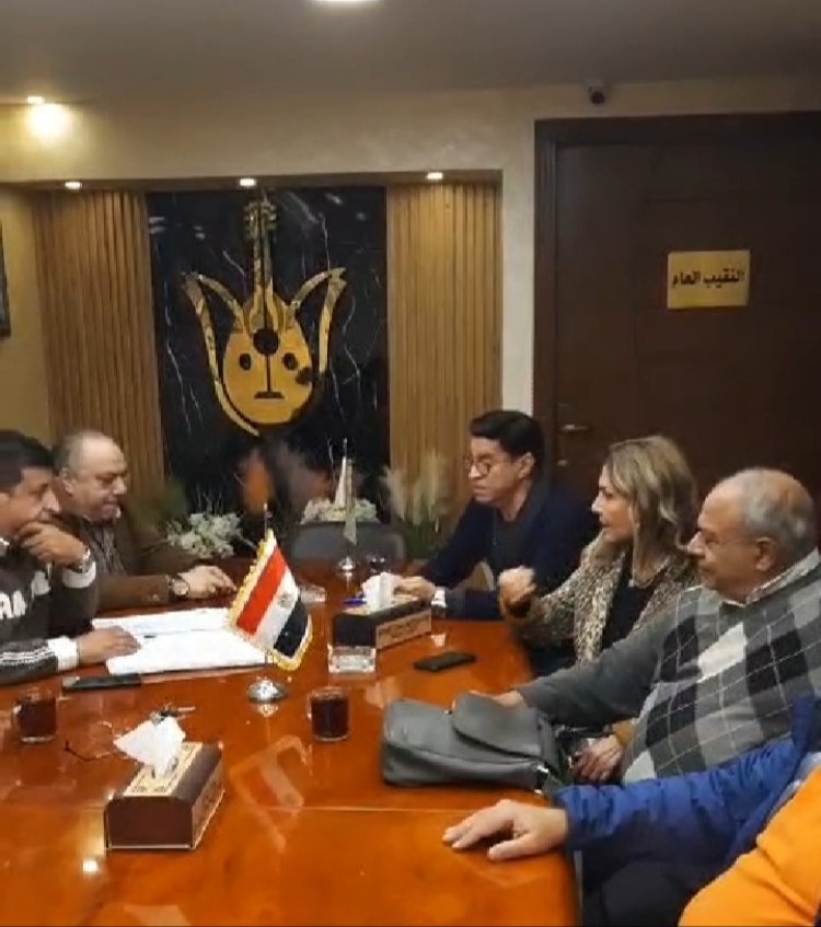 عاجل| بإجماع الأعضاء... مجلس المهن الموسيقية يرفض استقالة النقيب مصطفى كامل