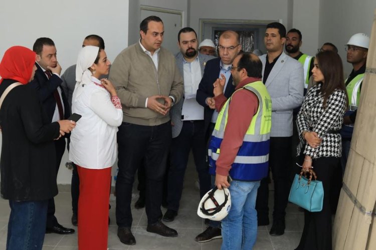 رئيس هيئة الرعاية الصحية يتفقد أعمال التطوير بمستشفى نويبع التخصصي