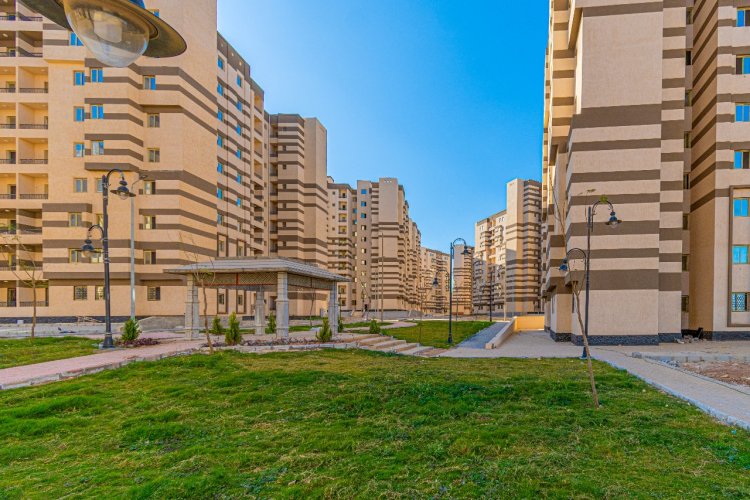 وزير الإسكان يعلن طرح وحدات سكنية كاملة التشطيب بمشروع «valley towers» بمدينة حدائق أكتوبر