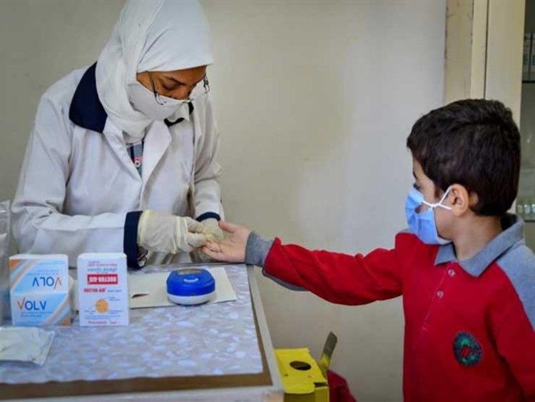 فحص ملايين الطلاب للكشف المبكر عن الأمراض في المدارس