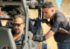 محمد إمام يشيد بتجربته مع المخرج حسين المنباوي بعد عرض "صقر وكناريا"