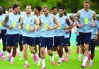 تفاصيل سرقة أحذية منتخب إنجلترا في أمريكا قبل بدء مشواره في كأس العالم