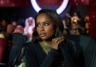 الفنانة السعودية داليا مبارك تعلن اعتزالها الفن
