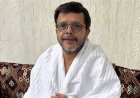 محمد هنيدي يشارك جمهوره صورة بملابس الإحرام