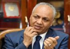 مصطفى بكري عن الرئيس السيسي: عاش وسطنا واتربى في منطقة شعبية.. ولو طلبتوا عينيا أديهالكم