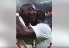 ساديو ماني والفنان السنغالي الأمريكي Akon في لقاء ودي بعد تأهل السنغال لنصف نهائي أمم إفريقيا