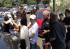 منهم هاني رمزي ولبلبة.. نجوم الفن يساندون محمد هنيدي في جنازة شقيقه