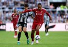 ليفربول يتعادل بصعوبة أمام نيوكاسل في مستهل مشواره بالدوري الإنجليزي