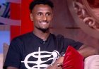هيثم حسن: أسرتي لم تتدخل في قرار اللعب لمصر.. ووالدتي بكت بعد تألقي في كأس العالم