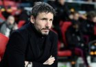الأهلي يقترب من حسم ملف المدرب الجديد.. مارك فان بوميل يتصدر قائمة المرشحين