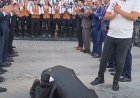 بعد فصله من عمله بسبب الغناء لتامر عاشور.. تعيين طه ناير مديرًا لفرع حضر موت شيخ المندي