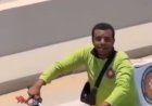 أول تعليق من عامل الدليفري الذي خطف الأنظار خلال مطاردته لأتوبيس المنتخب