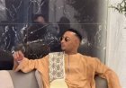 بالجلابية الصعيدي.. محمد رمضان يدعم أصحاب واقعة «أسد» في العرض الخاص
