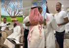 ويليام تروست إيكونج يعلن اعتناقه الإسلام بعد نطق الشهادتين في قطر
