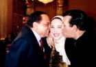 هند سعيد صالح تستعيد ذكريات والدها مع عادل إمام بصورة نادرة